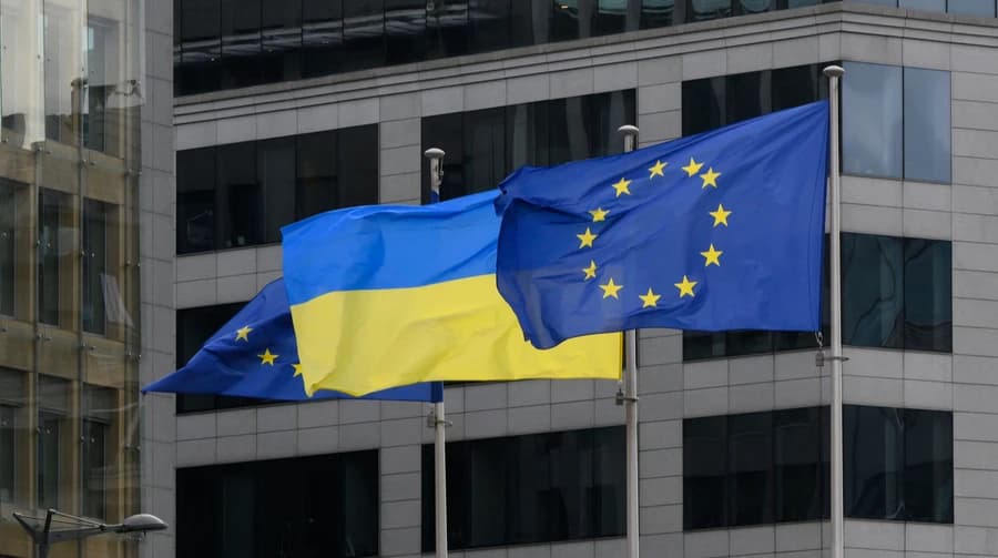 ЄС виплатив Україні перший "оборонний" транш на 3,9 млрд євро з пакета на 90 млрд