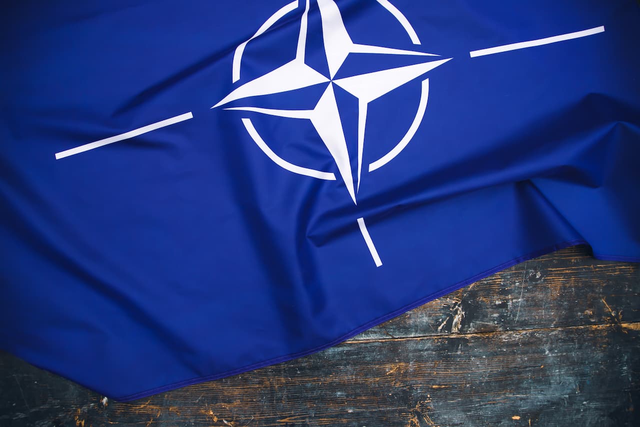 У НАТО звинуватили Росію у безвідповідальності через постріли у данський вертоліт
