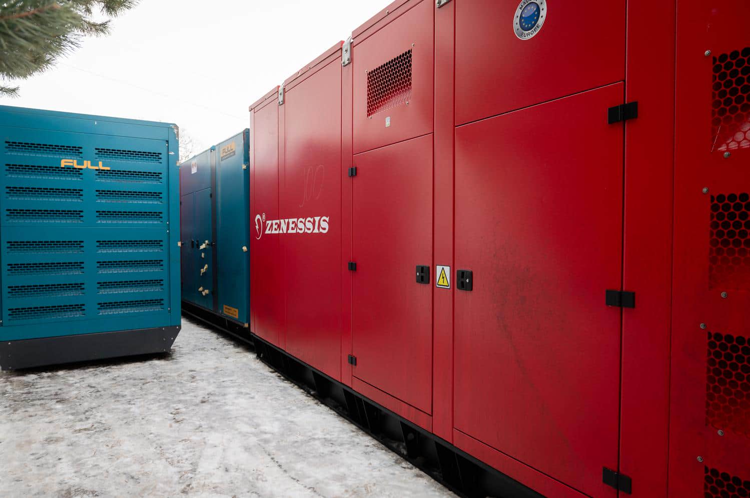 Ukraine receives 22 generators from Lithuania