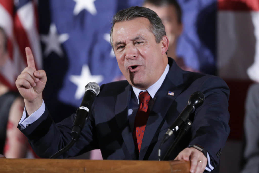 Конгрессмен: Заставлять Украину отдать территории – это шаг не Рейгана, а Чемберлена