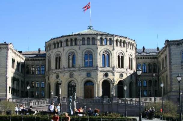 Norwegian government tightens residency rules for newly arrived Ukrainian men