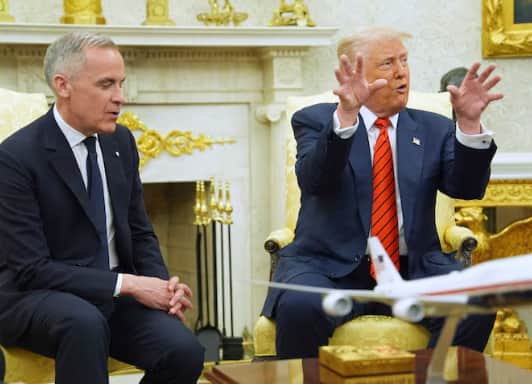 Трамп пригрозив Канаді 100% митами за угоду з Китаєм