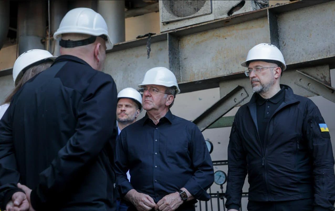 Шмигаль показав Пісторіусу розбомблений енергооб’єкт у Києві