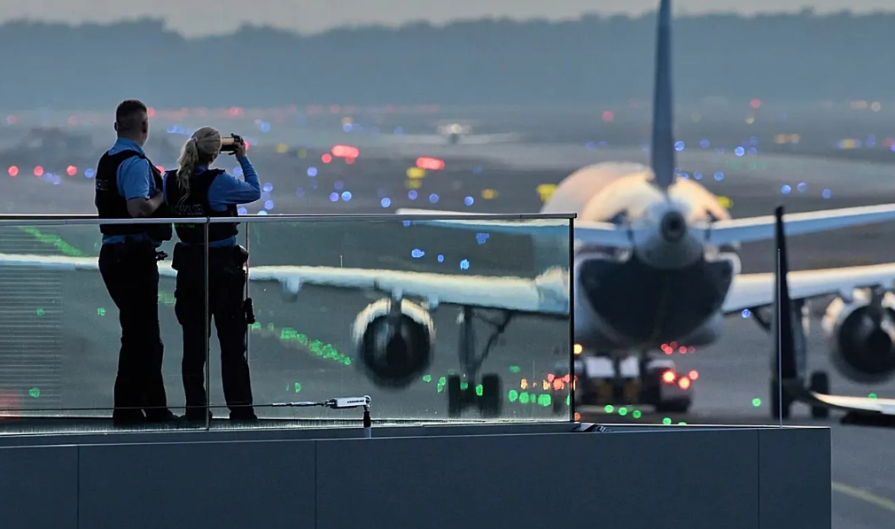 Germany prepares plans to defend its airspace in event of attack