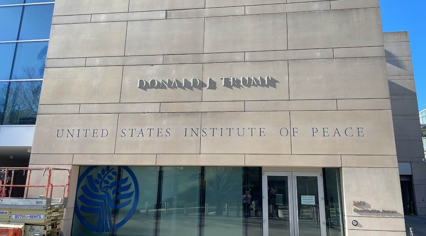 Держдеп перейменував на честь Трампа Інститут миру