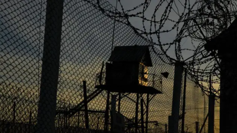 EU sanctions eight Russian officials over human rights violations