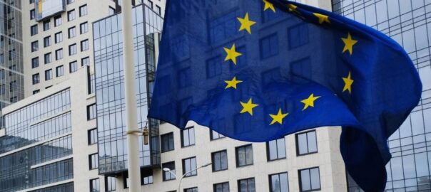 У ЄС відповіли на заклик Росії евакуювати дипломатів з Києва на 9 травня