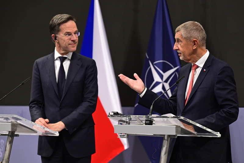 Бабіш пообіцяв Рютте, що Чехія виконуватиме зобов’язання щодо НАТО