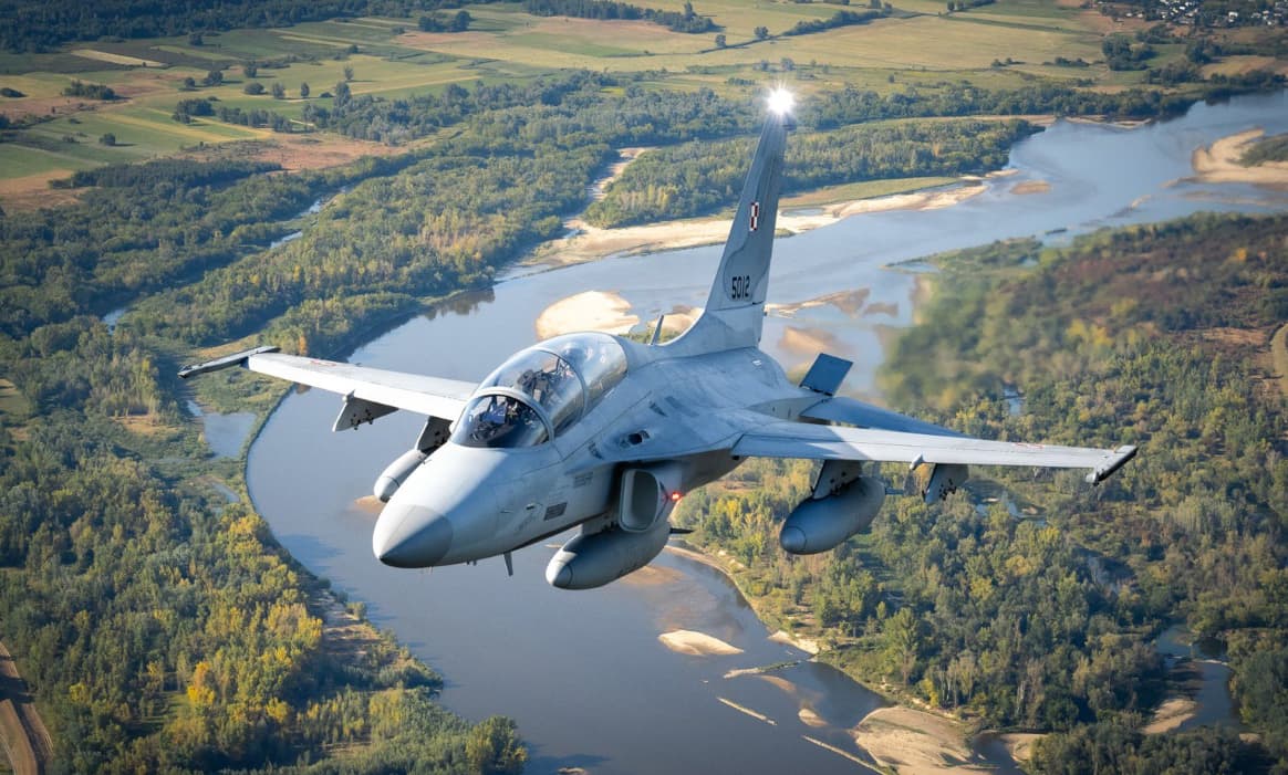 Poland receives first Korean FA-50 fighter jets