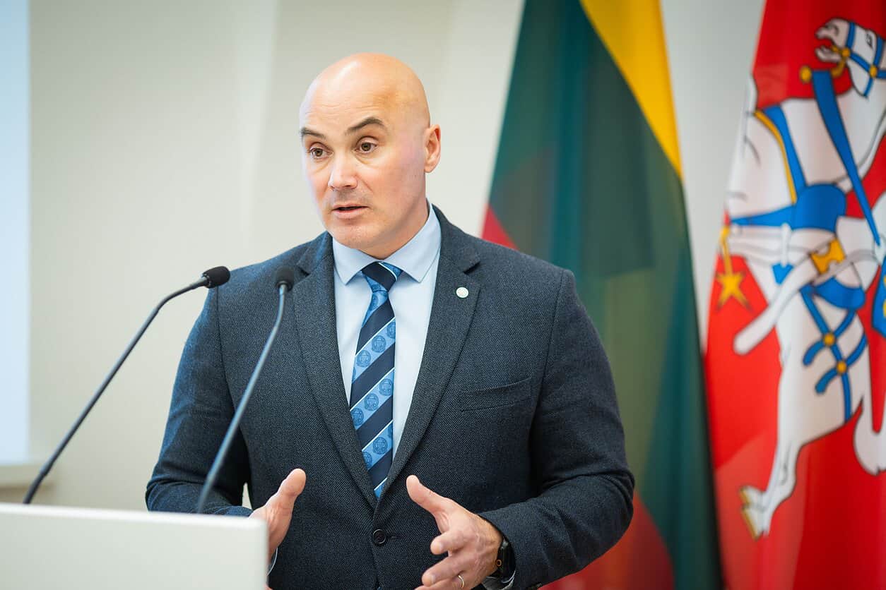 У Литві заявили, що Україна має інформувати країни Балтії про "заблукалі" дрони