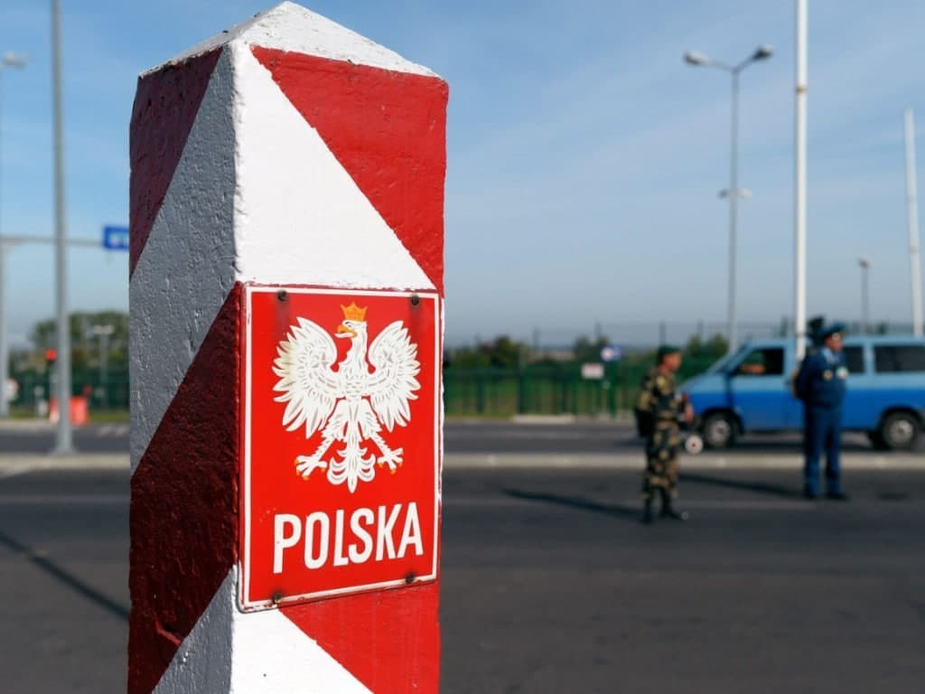 Польща розширить мережу сирен через удари РФ поблизу українсько-польського кордону