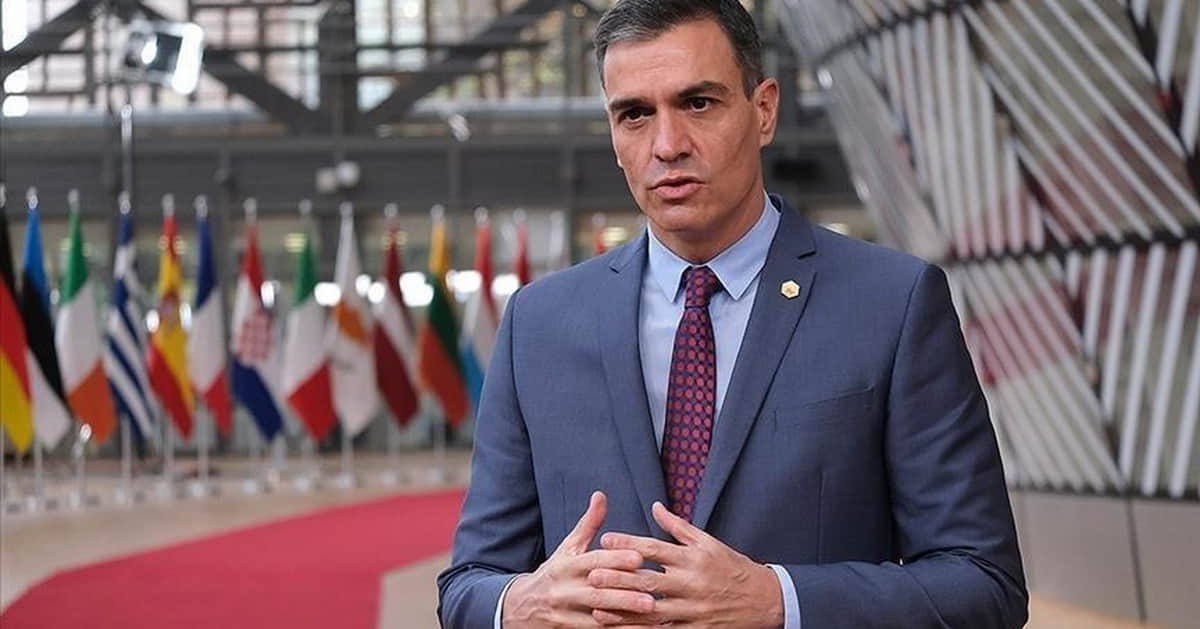 What prevents Spain from increasing military aid to Ukraine