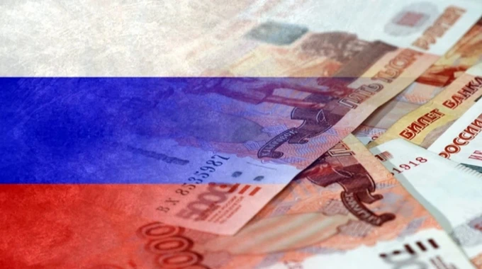 The Netherlands is resuming negotiations regarding the use of €210 billion in frozen Russian assets to assist Ukraine's defense in the co...