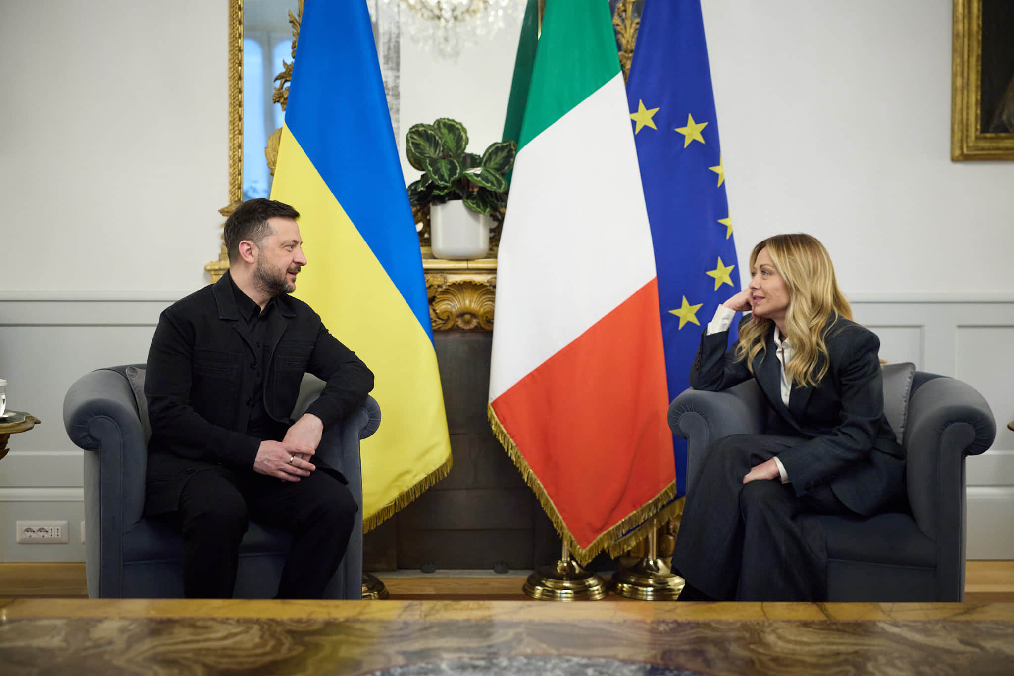 Зеленський розповів деталі своїх переговорів з Мелоні